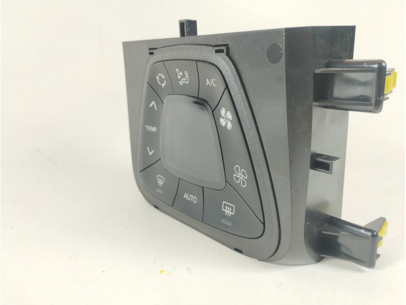Recambio de mando climatizador para toyota aygo x-cite referencia OEM IAM 5590YV010 B000736877 30340011