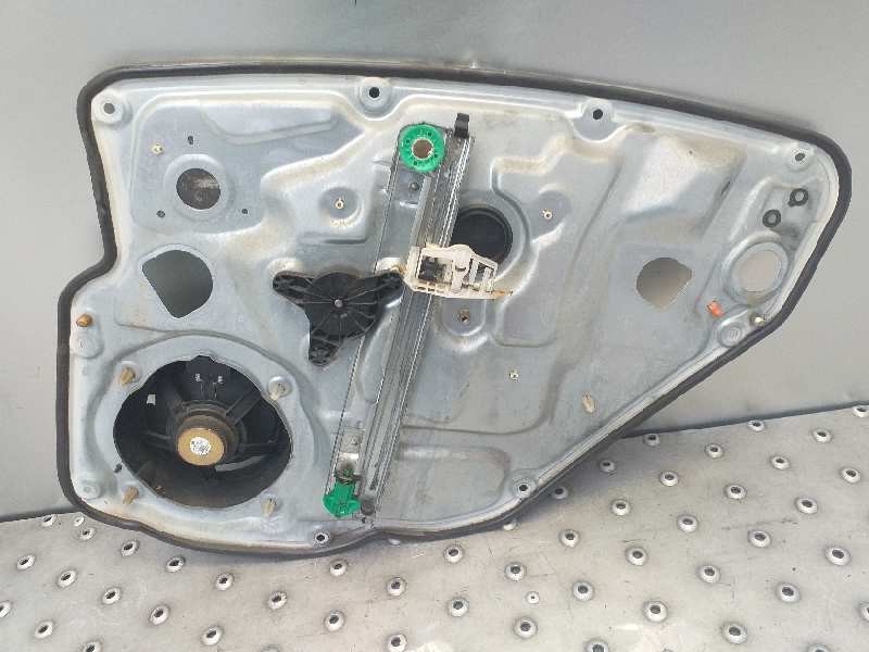 Recambio de elevalunas trasero izquierdo para fiat stilo (192) 1.9 jtd 115 referencia OEM IAM 00467813530  