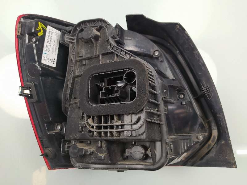 Recambio de piloto trasero derecho para volkswagen polo (6c1) a-polo referencia OEM IAM 6C0945096F 6C0945112A 