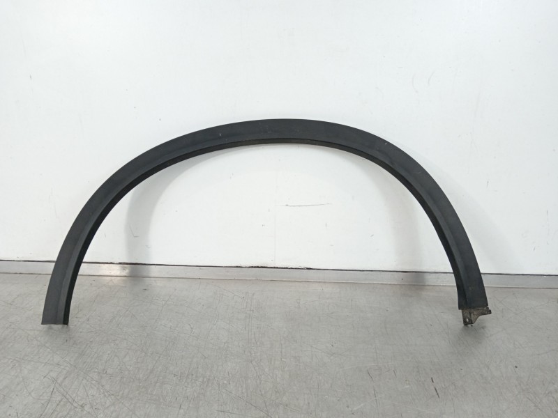 Recambio de aletin trasero derecho para suzuki vitara 1.6 ddis comfort 4x4 referencia OEM IAM 7725154  