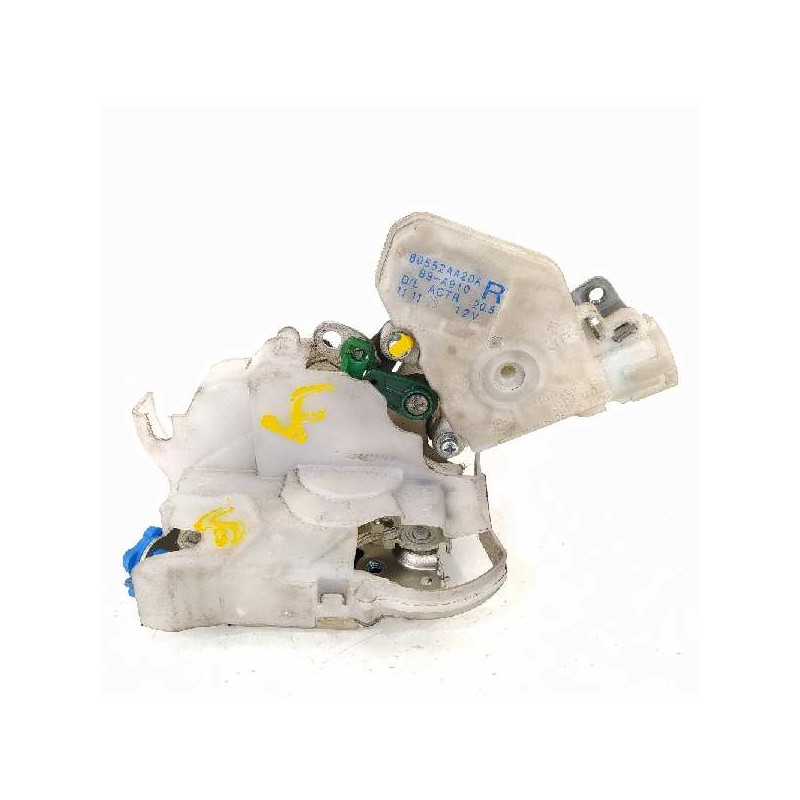 Recambio de cerradura puerta delantera derecha para nissan cabstar 09.06 cabstar 35.xx cabina simple cabina individual referenci