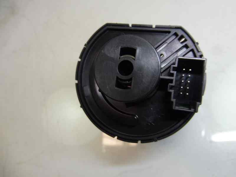 Recambio de mando luces para volkswagen polo (6c1) a-polo referencia OEM IAM 5G0941431AJ  