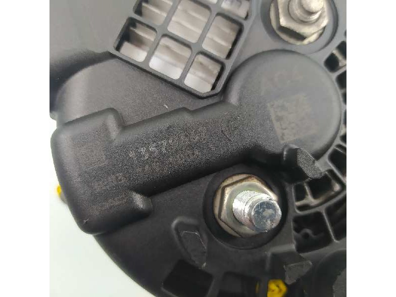 Recambio de alternador para opel astra j lim. selective business referencia OEM IAM 13579662  