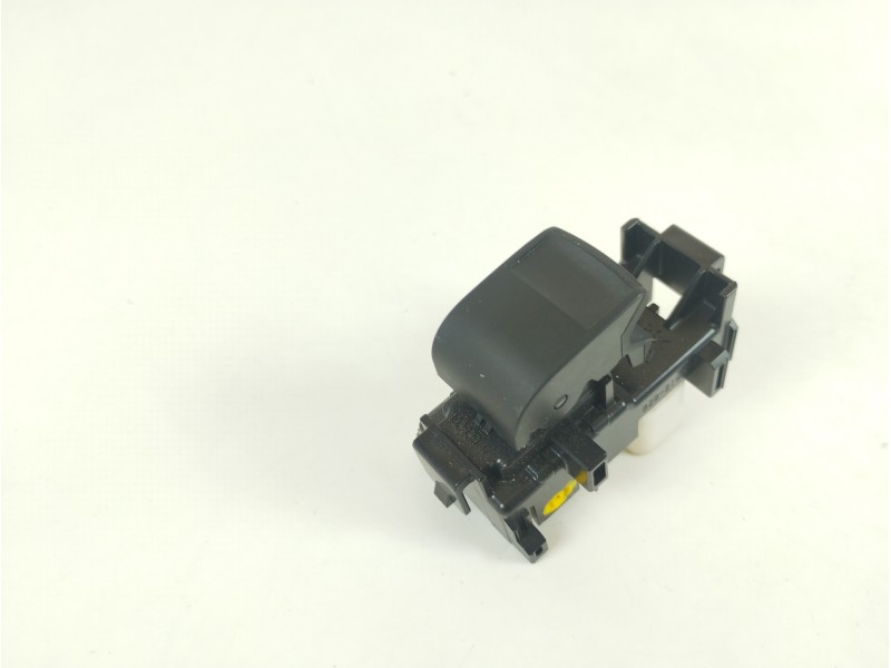 Recambio de mando elevalunas delantero derecho para toyota aygo x-cite referencia OEM IAM 19282917 8292I99 
