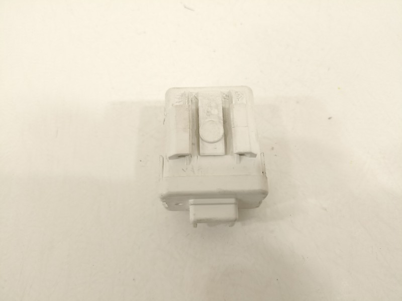 Recambio de modulo electronico para suzuki swift berlina (mz) gl (3-ptas.) referencia OEM IAM 3719062J10  