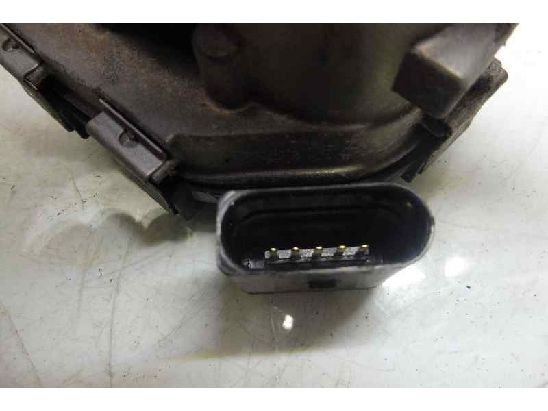 Recambio de caja mariposa para volkswagen polo (6c1) a-polo referencia OEM IAM 04B128063K  