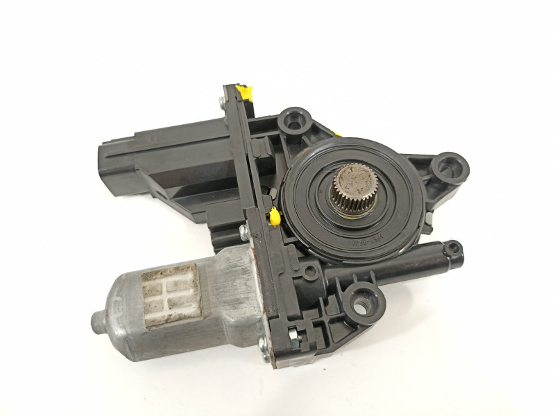Recambio de motor elevalunas delantero izquierdo para kia carens ( ) basic referencia OEM IAM 82450A4010  