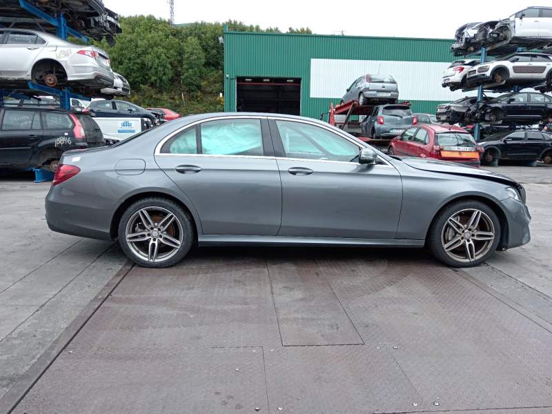 MERCEDES-BENZ CLASE E (W213)
