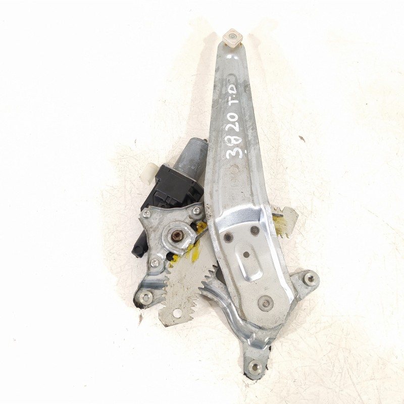 Recambio de elevalunas trasero derecho para suzuki vitara 1.6 ddis comfort 4x4 referencia OEM IAM 8353061M00 2621005680 