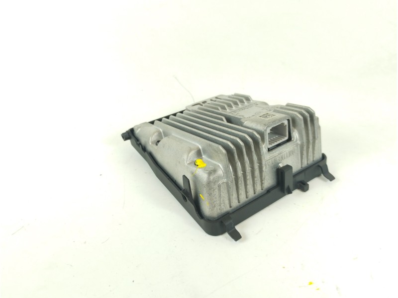 Recambio de modulo electronico para toyota aygo x-cite referencia OEM IAM 881810H021 A2C7622590 