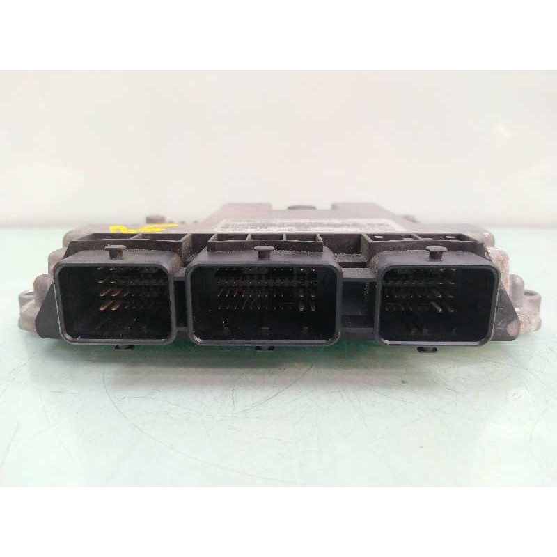 Recambio de centralita motor uce para mazda 3 berlina (bk) 1.6 crdt active referencia OEM IAM 6M6112A650BB 0281012530 