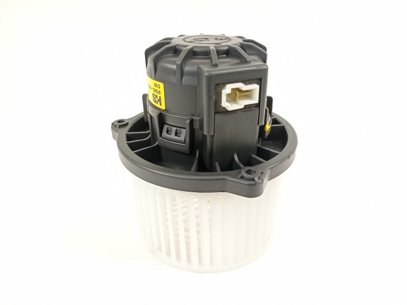 Recambio de ventilador calefaccion para kia sorento hev 2023 1.6 tci-gdi referencia OEM IAM 97945B8000  