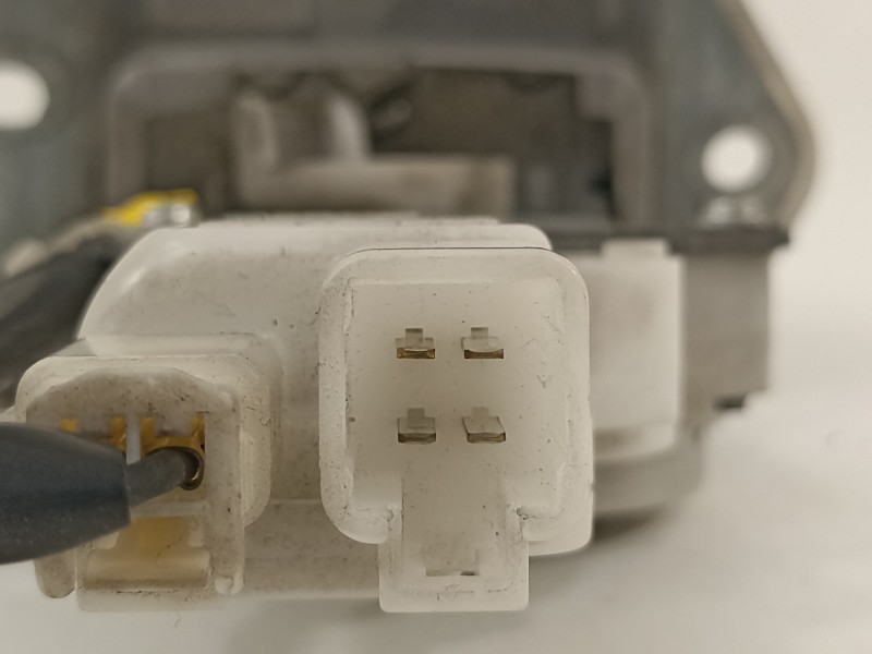 Recambio de cerradura maletero / porton para suzuki swift berlina (mz) gl (3-ptas.) referencia OEM IAM 8251063J00000  