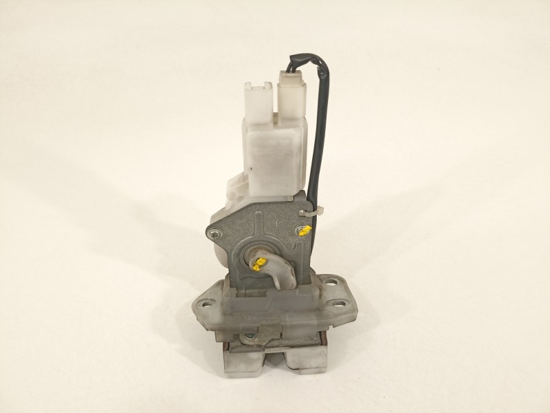 Recambio de cerradura maletero / porton para suzuki swift berlina (mz) gl (3-ptas.) referencia OEM IAM 8251063J00000  