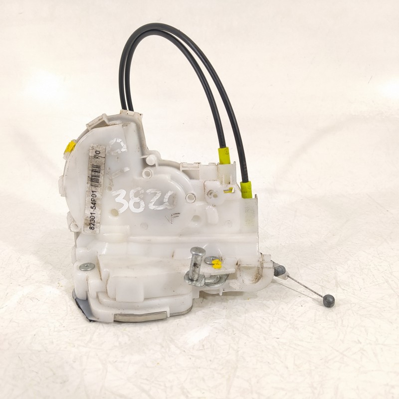 Recambio de cerradura puerta trasera derecha para suzuki vitara 1.6 ddis comfort 4x4 referencia OEM IAM 8230154P01  
