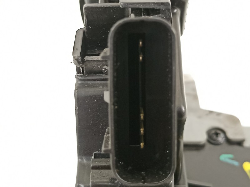 Recambio de cerradura puerta trasera izquierda para kia carens ( ) basic referencia OEM IAM 81410A4030  