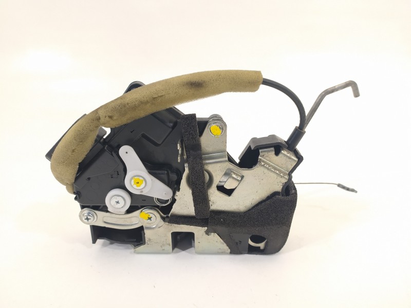 Recambio de cerradura puerta delantera derecha para mazda 3 berlina (bk) 1.6 crdt active referencia OEM IAM BR5S58310B  