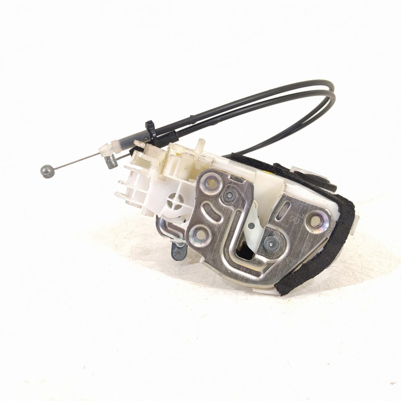 Recambio de cerradura puerta trasera derecha para suzuki vitara 1.6 ddis comfort 4x4 referencia OEM IAM 8230154P01  