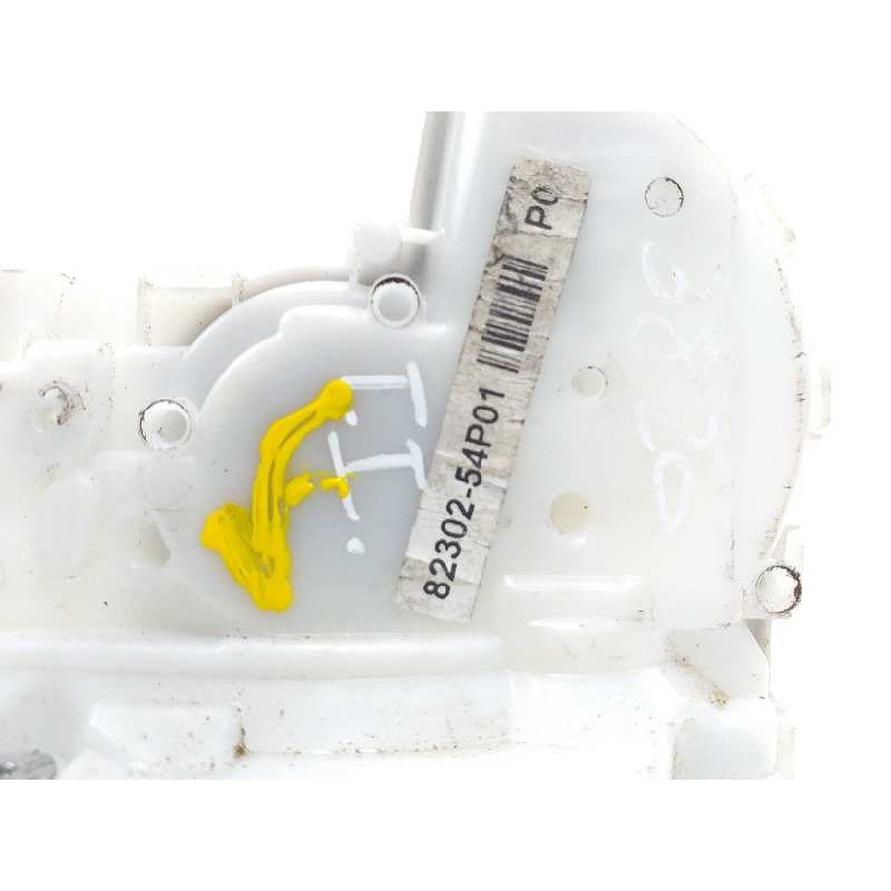 Recambio de cerradura puerta trasera izquierda para suzuki vitara 1.6 ddis comfort 4x4 referencia OEM IAM 8230254P01  