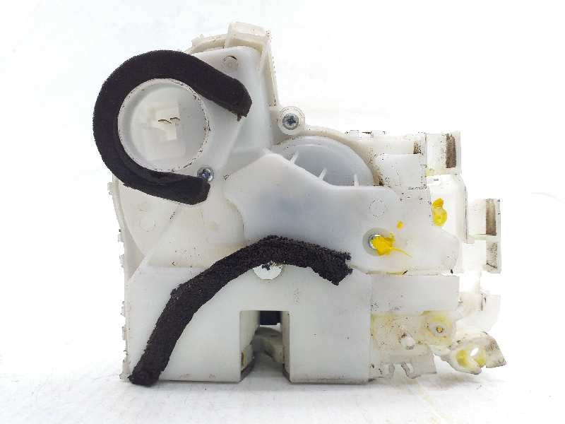 Recambio de cerradura puerta trasera izquierda para suzuki vitara 1.6 ddis comfort 4x4 referencia OEM IAM 8230254P01  