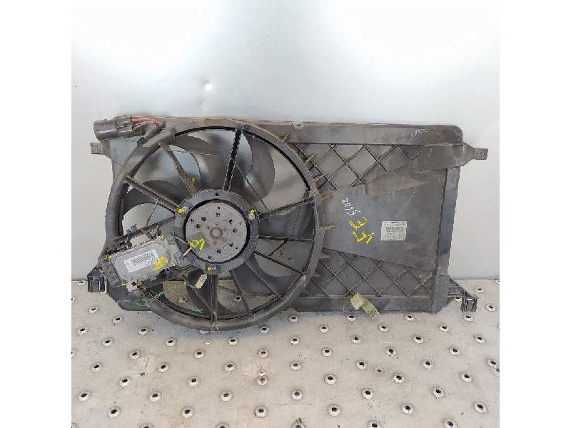 Recambio de electroventilador para mazda 3 berlina (bk) 1.6 crdt active referencia OEM IAM 3M5H8C607XF 0130307146 1137328558