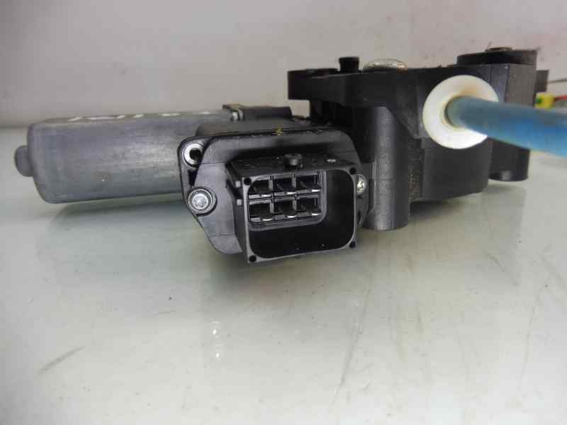 Recambio de elevalunas delantero izquierdo para opel corsa d innovation referencia OEM IAM 72005001  