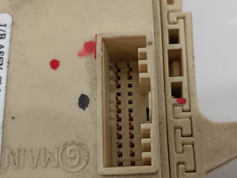 Recambio de caja reles / fusibles para kia carens ( ) basic referencia OEM IAM 91950A4510  