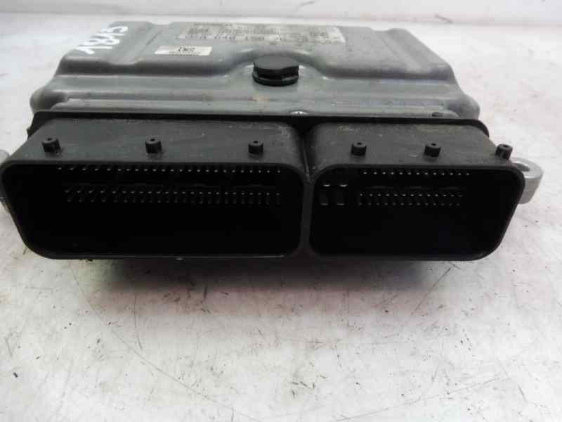 Recambio de centralita motor uce para mercedes-benz clase b (w245) 180 cdi (245.207) referencia OEM IAM A6401507679 0281013026 