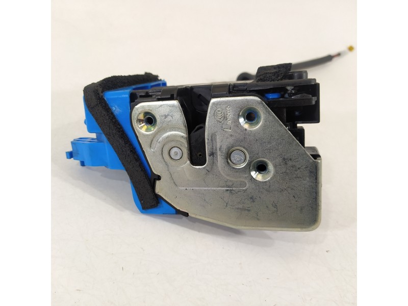 Recambio de cerradura puerta trasera izquierda para kia cee´d concept referencia OEM IAM 81410A2400  