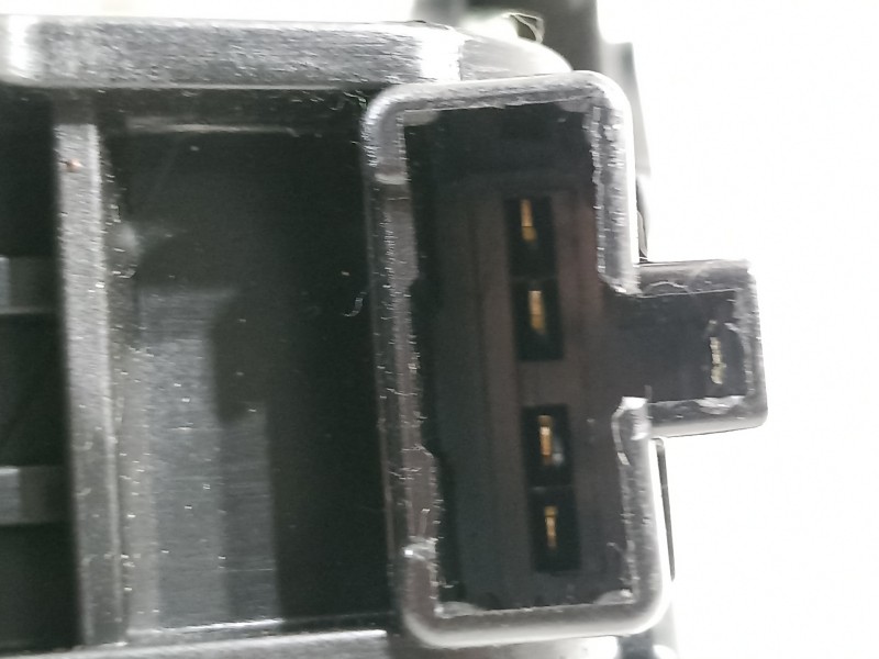 Recambio de motor limpia trasero para kia carens ( ) basic referencia OEM IAM 98700A4000  