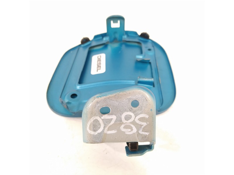 Recambio de tapa exterior combustible para suzuki vitara 1.6 ddis comfort 4x4 referencia OEM IAM   
