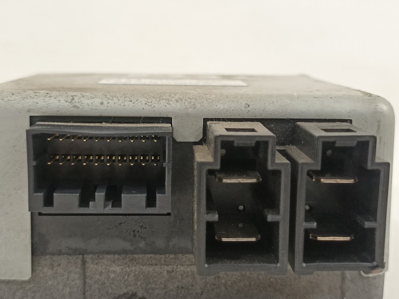 Recambio de modulo electronico para suzuki swift berlina (mz) gl (3-ptas.) referencia OEM IAM Q1T23883M 3872063JA 