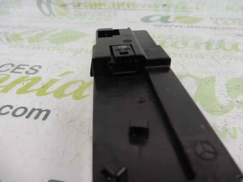 Recambio de mando climatizador para mercedes-benz clase clk (w207) coupe 350 cgi blueefficiency referencia OEM IAM 2078300190  