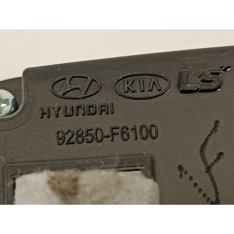 Recambio de luz interior para kia sorento hev 2023 1.6 tci-gdi referencia OEM IAM 92850F6100  