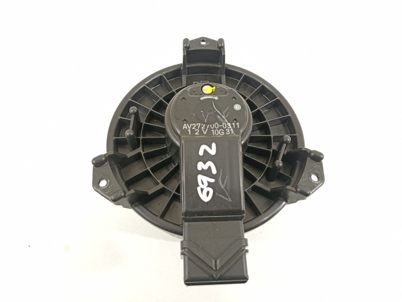 Recambio de ventilador calefaccion para suzuki swift berlina (mz) gl (3-ptas.) referencia OEM IAM AV2727000311  