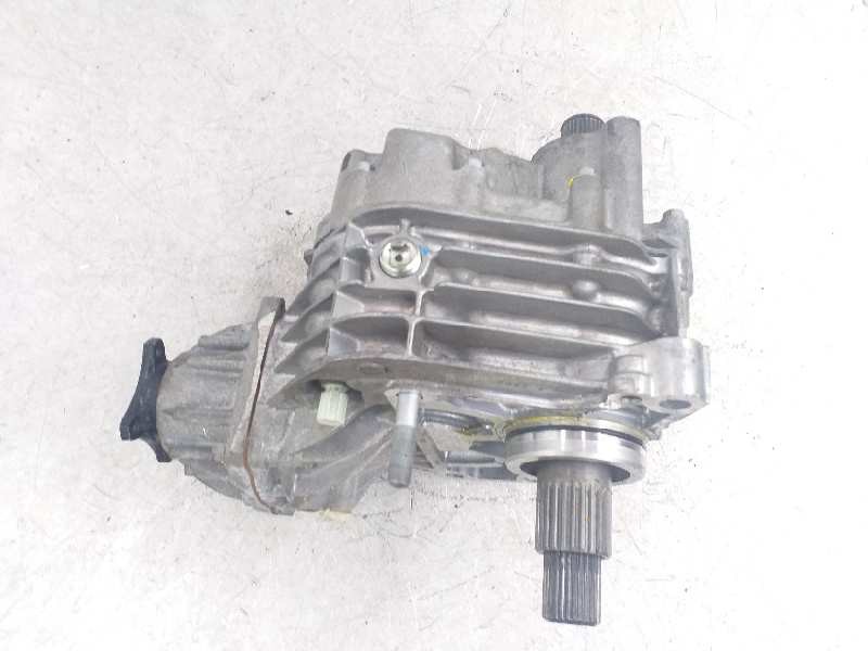 Recambio de caja transfer para suzuki vitara 1.6 ddis comfort 4x4 referencia OEM IAM   