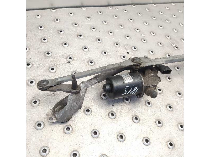 Recambio de motor limpia delantero para mercedes-benz clase b (w245) 180 cdi (245.207) referencia OEM IAM A1698200300 404902 