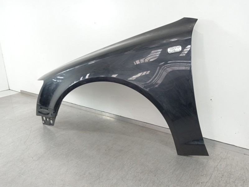 Recambio de aleta delantera izquierda para audi a6 berlina (4f2) 2.0 tdi referencia OEM IAM   