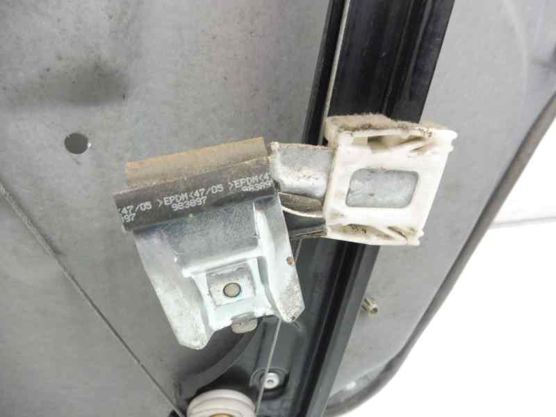 Recambio de elevalunas delantero izquierdo para mercedes-benz clase b (w245) 180 cdi (245.207) referencia OEM IAM A1697202779  