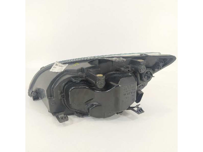 Recambio de faro derecho para ford focus berlina (cap) sport referencia OEM IAM 4M5113W029JB  