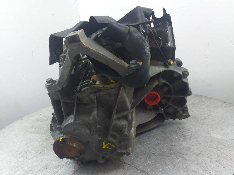 Recambio de caja cambios para ford focus berlina (cap) sport referencia OEM IAM 3M5R7002YF 3M5R T1GD2