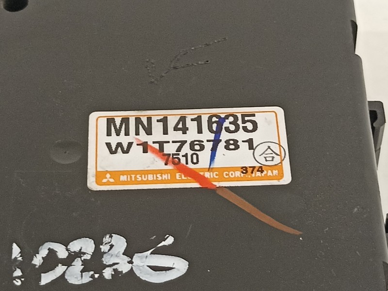 Recambio de modulo electronico para citroën c-crosser xtr referencia OEM IAM MN141635  