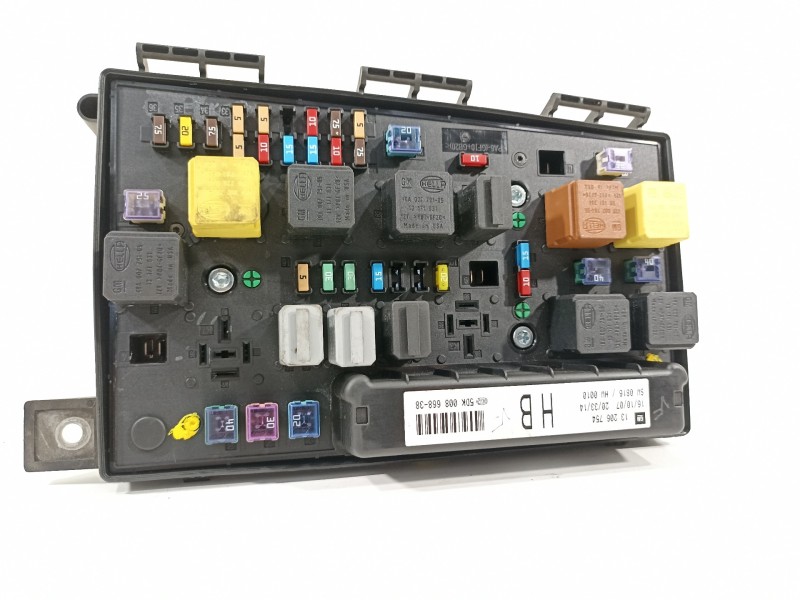 Recambio de caja reles / fusibles para opel zafira b cosmo referencia OEM IAM 13206754 5DK008669 
