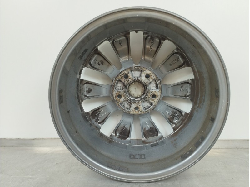 Recambio de llanta para kia cee´d concept referencia OEM IAM 52910A2800  