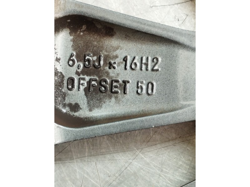 Recambio de llanta para kia cee´d concept referencia OEM IAM 52910A2800  