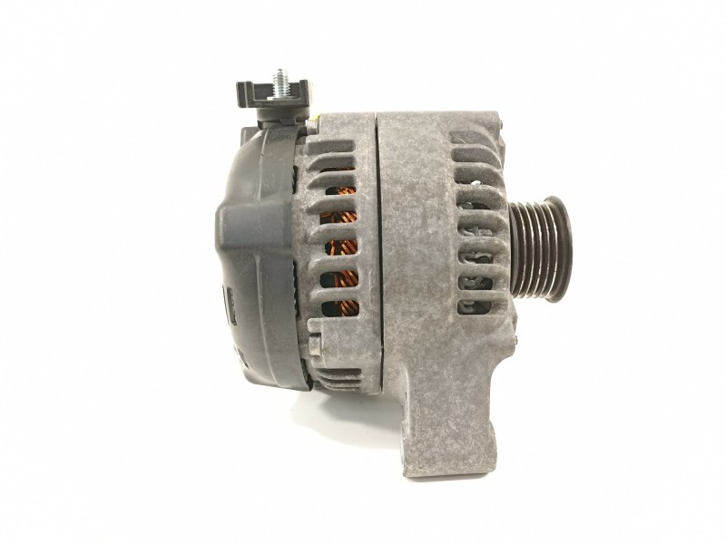 Recambio de alternador para bmw serie 2 gran tourer (f46) 218d referencia OEM IAM 12317640131 7640131 
