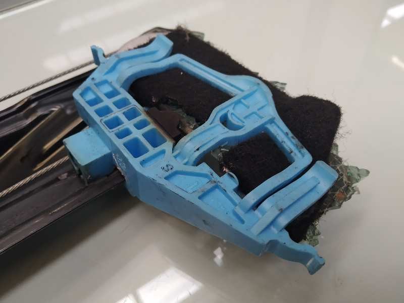 Recambio de elevalunas delantero izquierdo para fiat doblo active referencia OEM IAM 51810880  