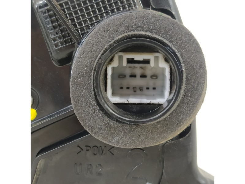 Recambio de cerradura puerta delantera derecha para toyota avensis (t27) advance referencia OEM IAM 6903005130  