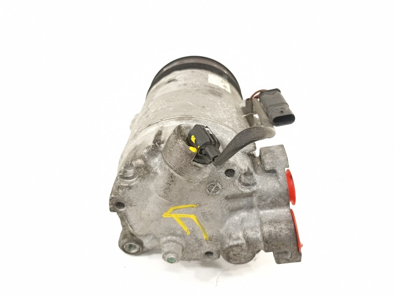 Recambio de compresor aire acondicionado para bmw serie 2 gran tourer (f46) 218d referencia OEM IAM 64526826879  