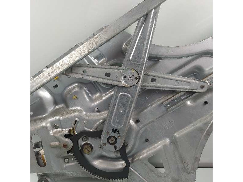 Recambio de elevalunas delantero izquierdo para kia magentis ex ii referencia OEM IAM 824702G060 6F15A0088 AM052B0